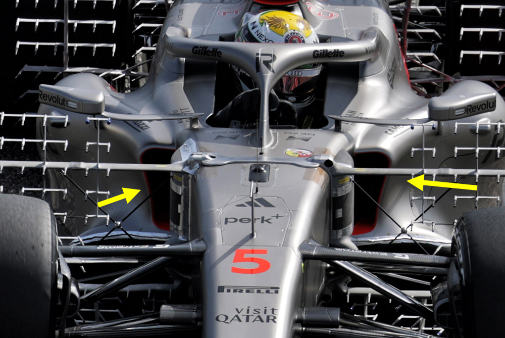 carpentiers_f1's tweet photo. New body around the sidepods on the #Audi. The #R26 bears a slight resemblance to a Ferrari 639  #F1 || #F1Testing https://t.co/3OyvpjJ9SP