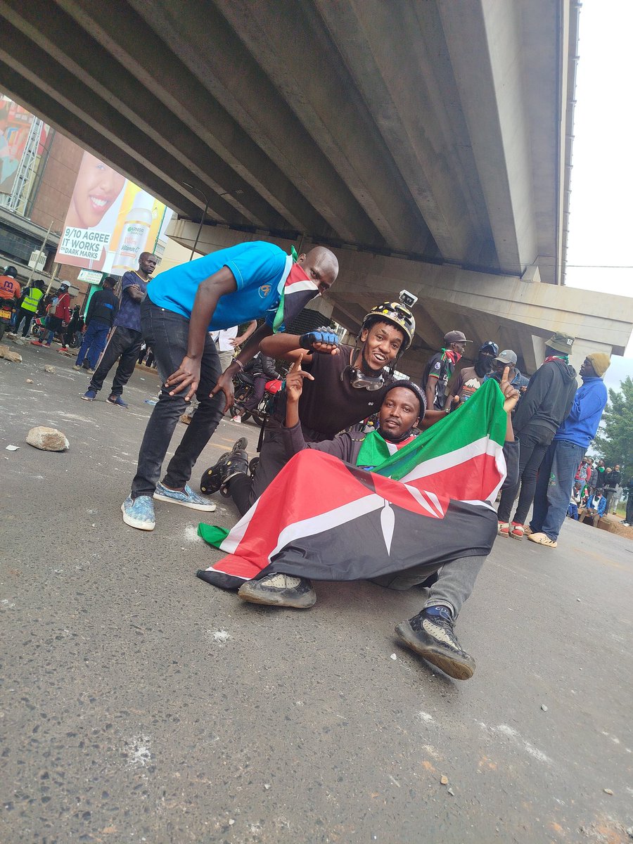 Ukipatana na hii on your busy timeline just retweet.
#RutoMustGo
#EndAbductionsKE
#RutoMustGo