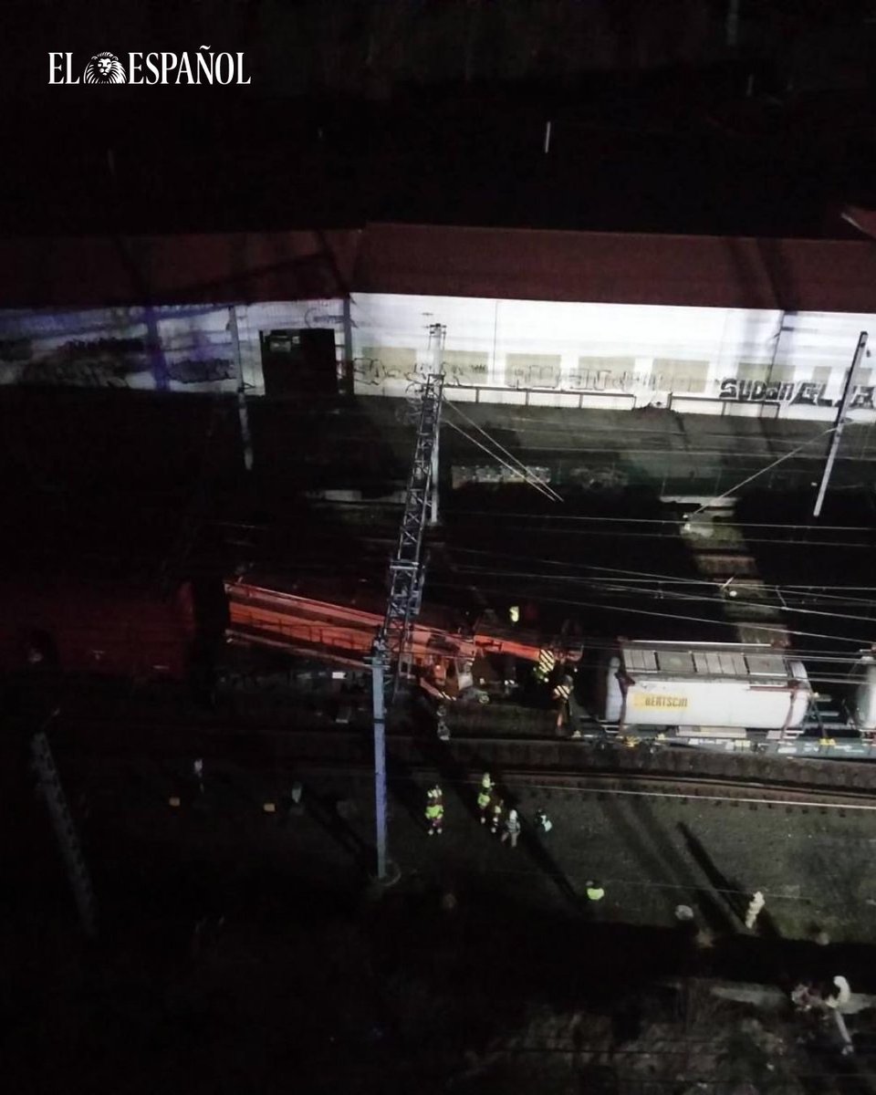 ❗🚉 A Pedro Sánchez se le añade un nuevo accidente ferroviario del que dar explicaciones 

👉 Un descarrilamiento en una zona urbana de Irún de un tren cargado con decenas de miles de litros de material tóxico del que Transportes y el Gobierno vasco no han querido informar desde