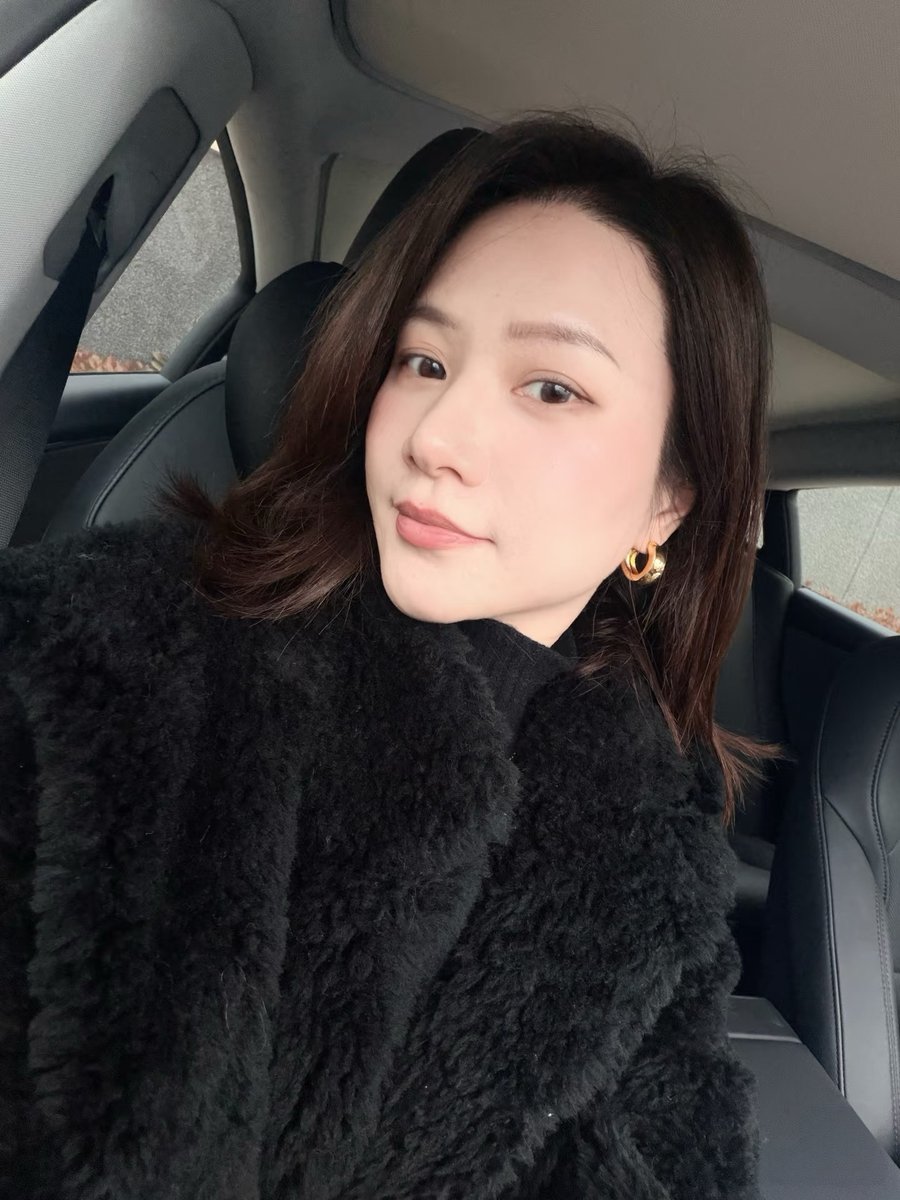 婷妤Secret tweet media