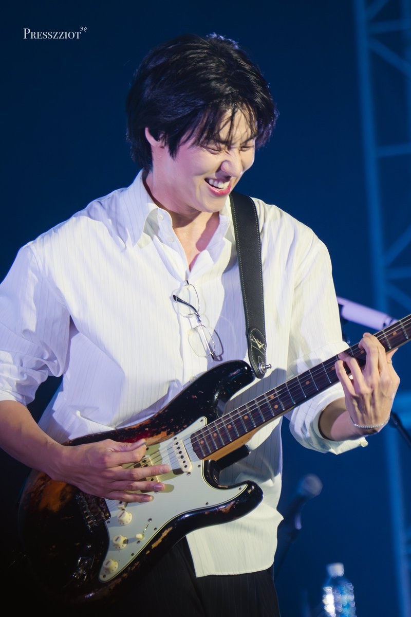 리본🎀 tweet media