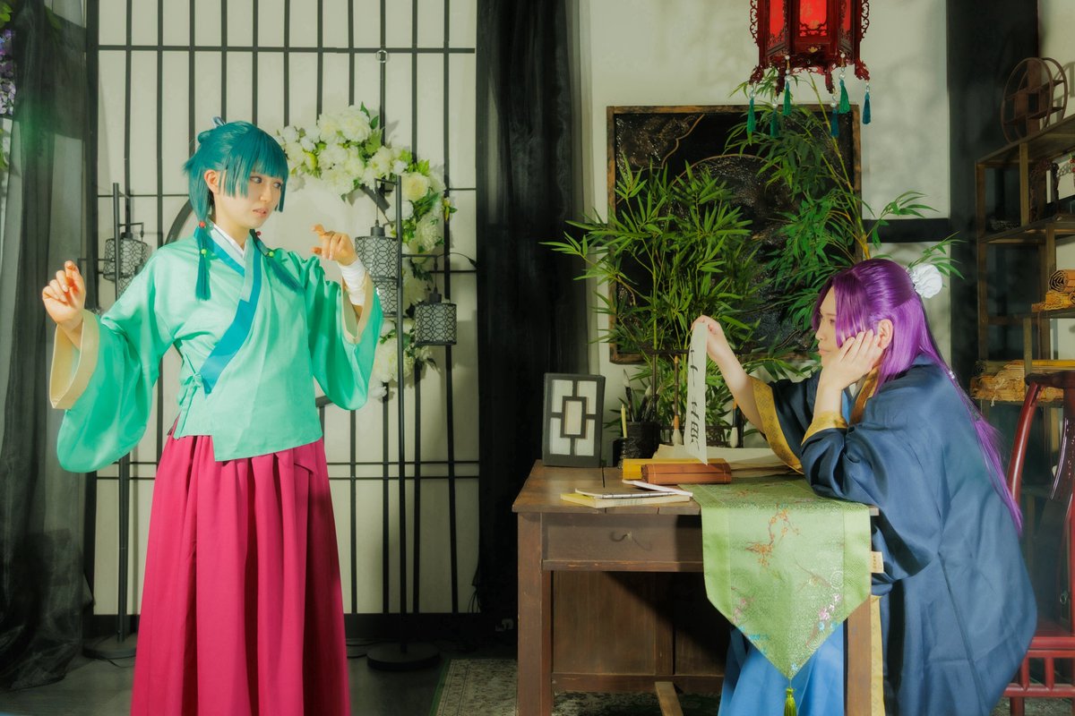 ＊コスプレ＊🐈🌿

「なら、こういうのはどうだ？」

「！！？」

💜:蒼天
🐈:まき菜*
📸:茶々。
※敬称略

#茶々Style
#蓮スタ