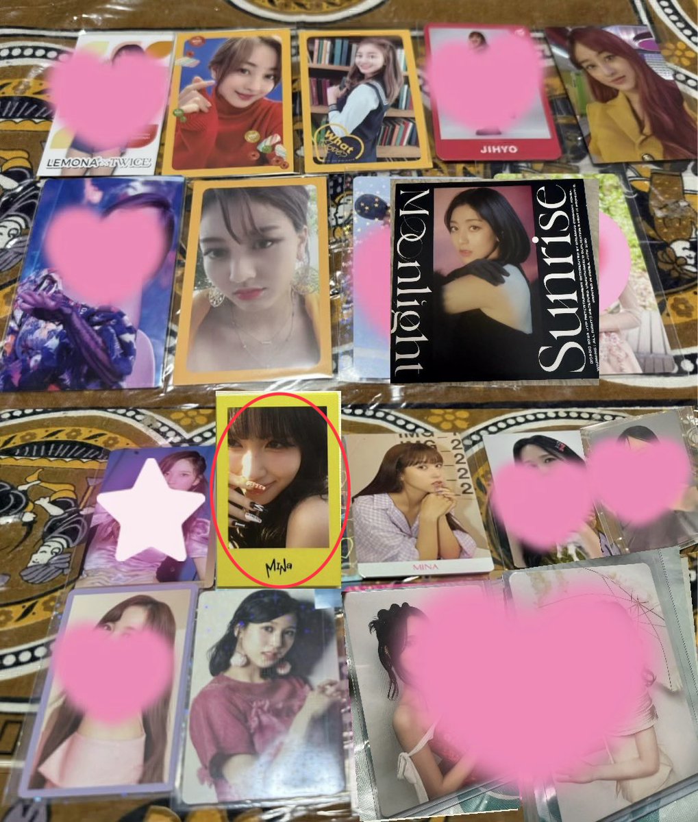 みー tweet media