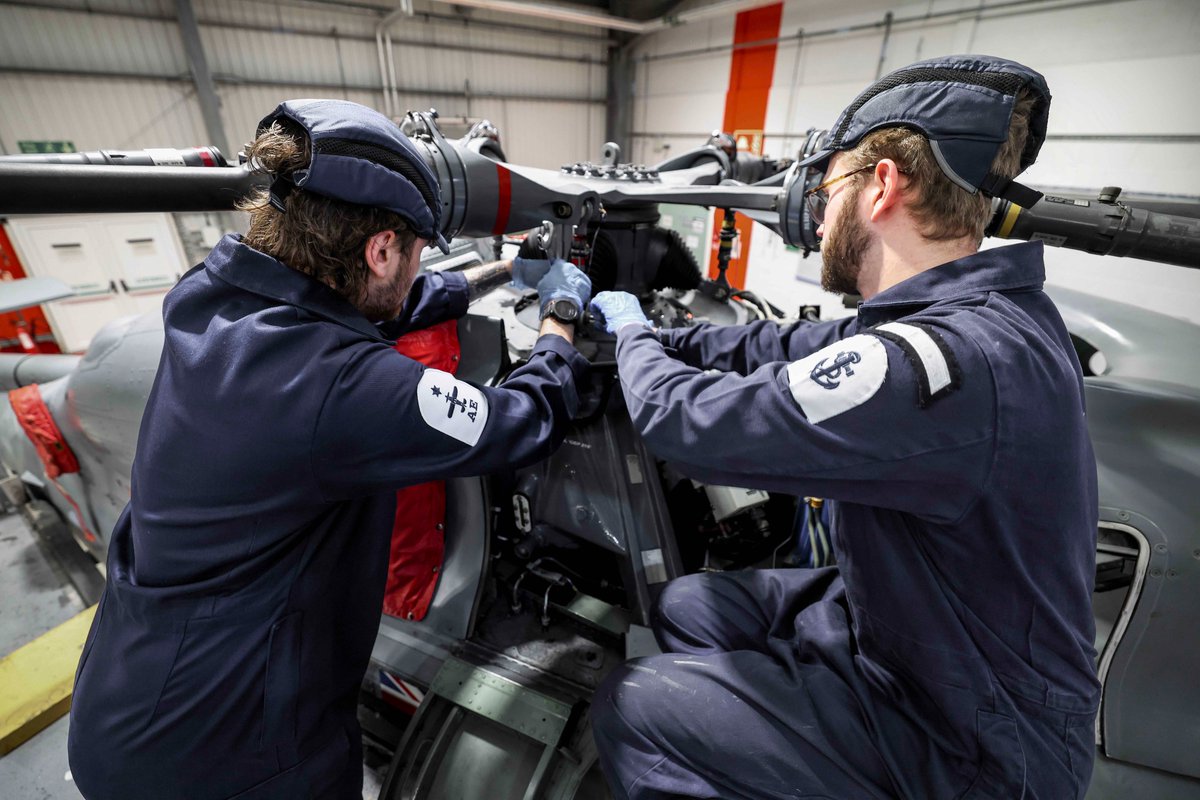 HMS Sultan tweet media