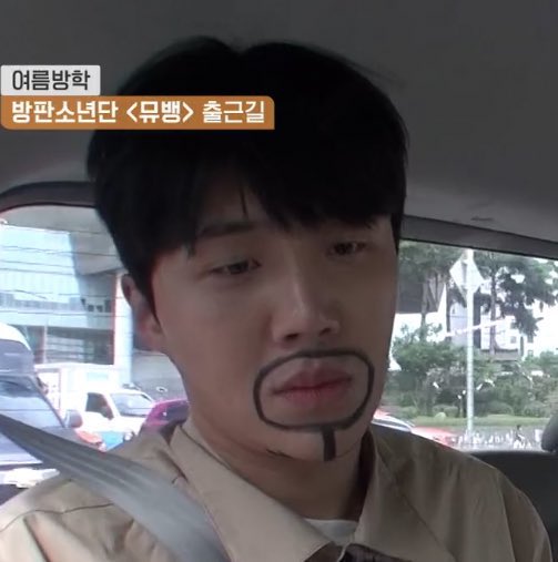 약간 ㅈㅔㅅㅣ한테 수박팔러가던애같은데