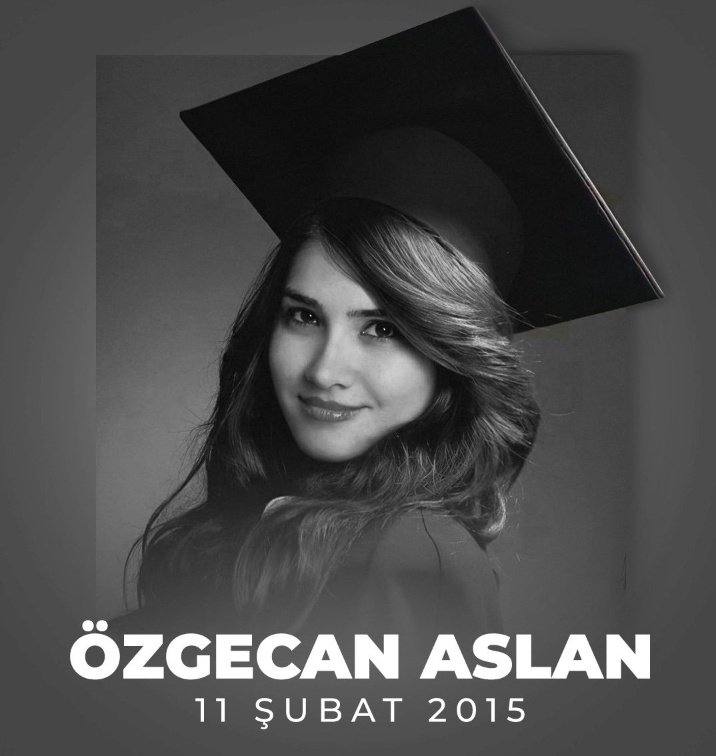 nazoill_'s tweet image. “Çok acı çekmiştir, benim kızım. Keşke kurşunla öldürselerdi.” diyen bir anne... Başka erkek eli değmesin diye tabutunu taşıyan kadınlar... Unutmadık, unutmayacağız.