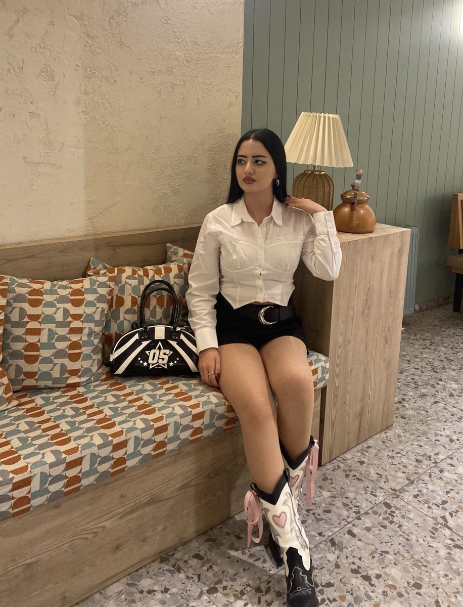 deeprougee's tweet image. Vibe 🍭