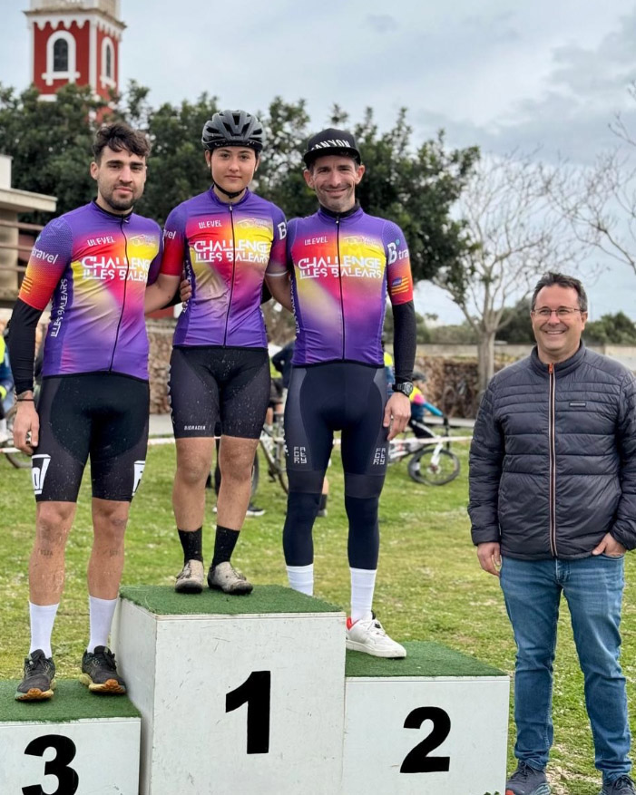 _FCIB's tweet image. CURSA XIII TROFEU TOT VELO SA VINYETA
Open Illes Balears de BTT B-Travel
El Albergue Sa Vinyeta, en Ciutadella (Menorca), fue el escenario de la Cursa XIII Trofeu Tot Velo Sa Vinyeta, primera cita del Open Illes Balears de BTT B-Travel...

Toda la INFO en Instagram y Facebook.