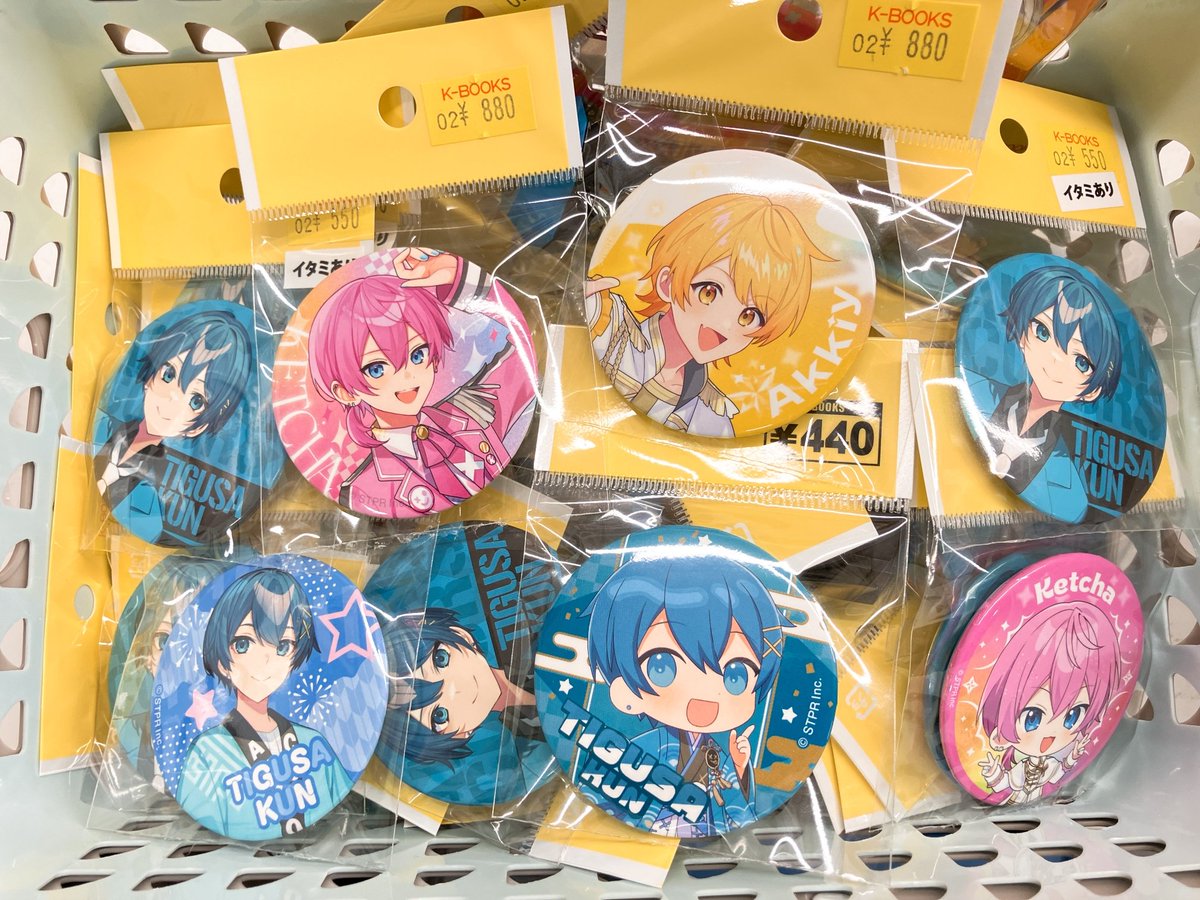 入荷情報】 📣AMPTAKxCOLORS 📣 缶バッジ アクキー アクリルスタンド