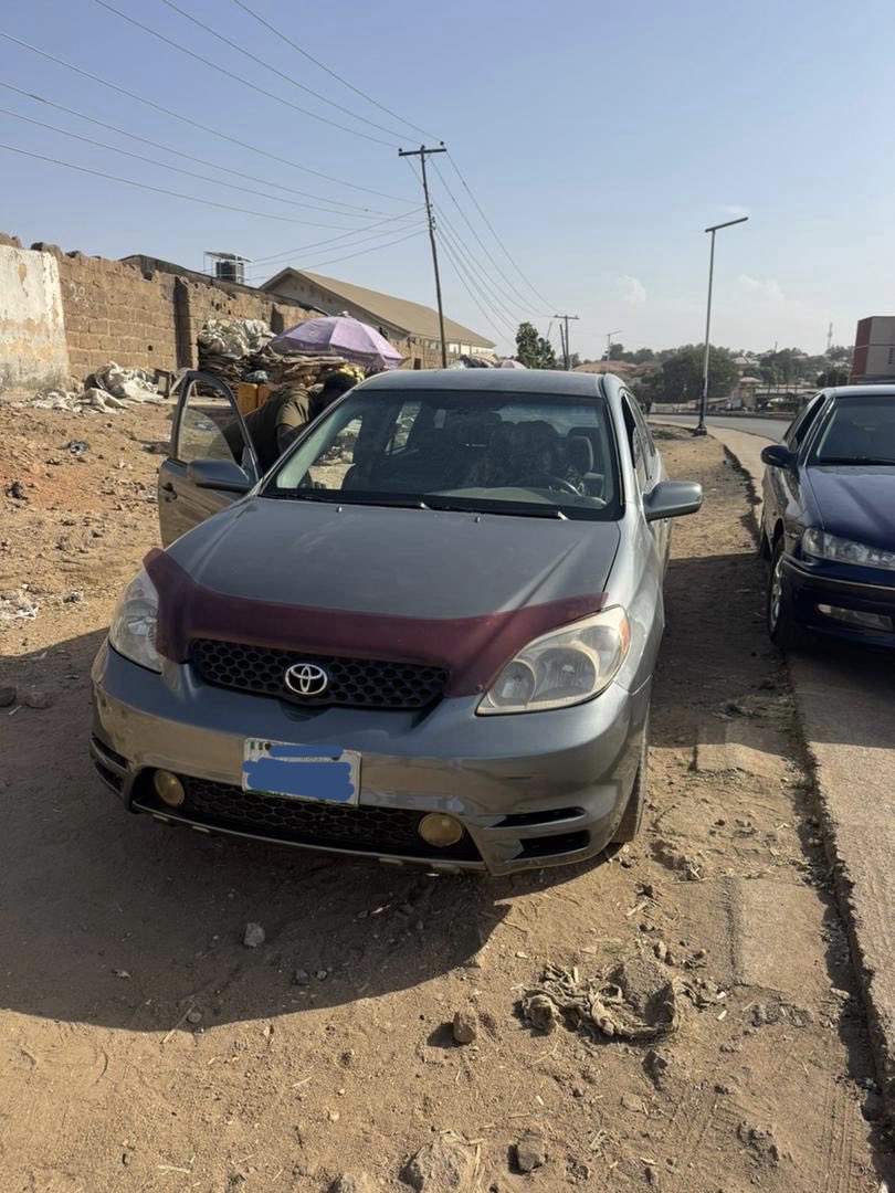 Joscars_'s tweet photo. 𝟐𝟎𝟎𝟒 𝐓𝐨𝐲𝐨𝐭𝐚 𝐌𝐚𝐭𝐫𝐢𝐱 🚗🔥

Neatly used | Nigerian used
Super clean &amp; fuel efficient

💰 ₦4.8M
📍 Jos

Buy &amp; drive with confidence ✅

📞 09020366532
📲 08081847948

#toyotamatrix #joscars #joscars #nigerianusedcars #carsinjos https://t.co/puBs8X2OiT