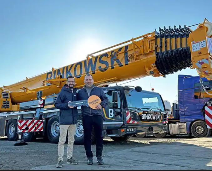 constructioncm1's tweet image. 🏗️Poland’s Binkowski marks 25 years with the addition of a Liebherr LTM 1300-6.4 all-terrain crane, boosting heavy-lift capacity across infrastructure &amp;amp; energy projects.

🔗constructionmirror.com/polands-binkow…

@Liebherr #Cranes #HeavyLifting #ConstructionEquipment #FleetExpansion #EM #RM #CM