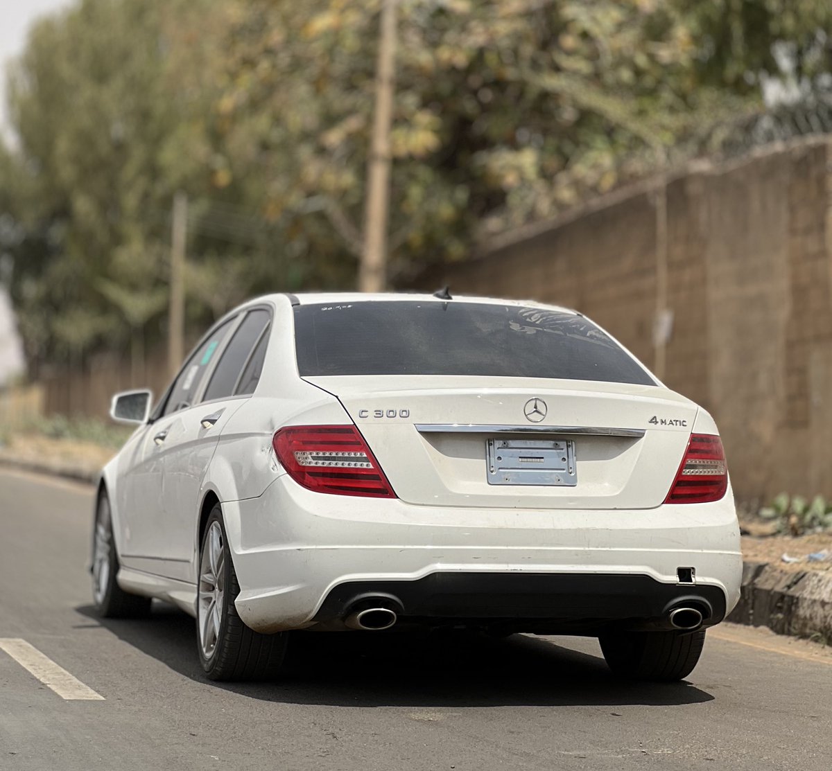 kanocar_'s tweet photo. Buy &amp; fix‼️ 2013 MERCEDES BENZ C300 4MATIC ☎️:09064628559 https://t.co/mY0OVrPXGD