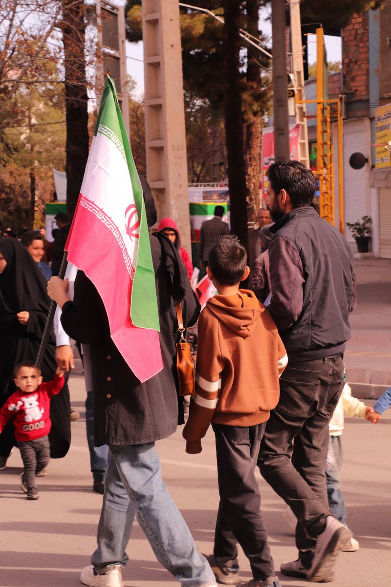 در ۲۲ بهمن، ملت ایران نشان می‌دهد که حافظ دستاوردهای خود است. این حضور پررنگ، پیوندی دوباره میان مردم و آرمان‌های انقلاب برقرار می‌کند و آینده را روشن‌تر می‌سازد.
#فتح_بزرگ
#تجدید_پیمان