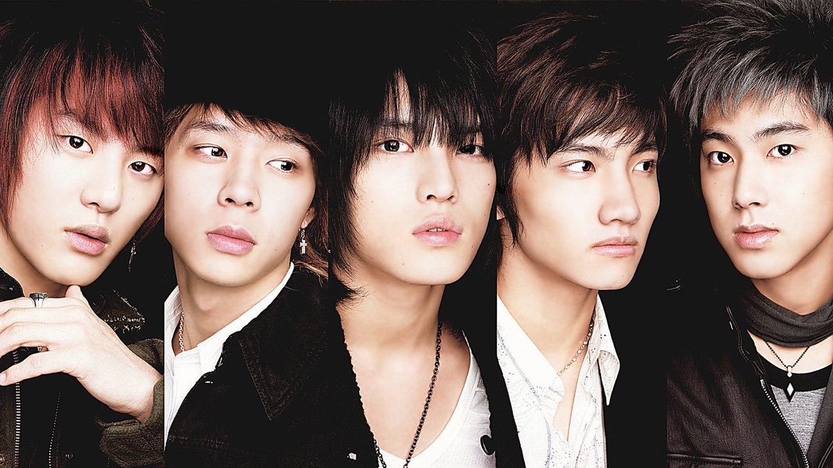 lovejjmore33's tweet photo. 누가 동방신기 이야기를 하는가…. https://t.co/C3gqEBY6jw