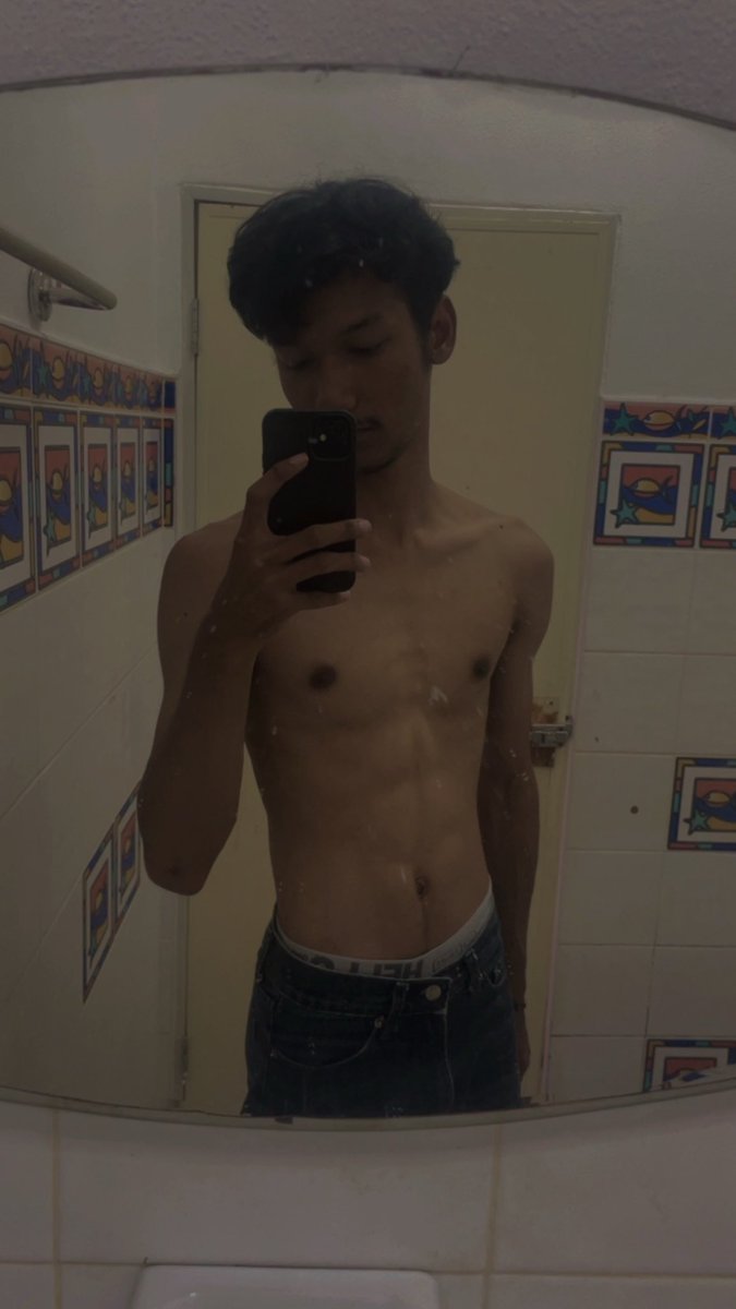 ComenameBeta's tweet photo. เหลือแต่กระดูก 🥹🥹 https://t.co/peUd3nZznP