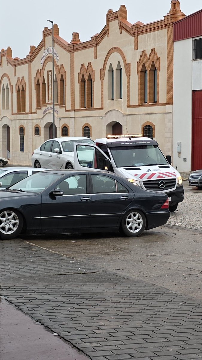 DMNTR Network Solutions 👻 AS204773 tweet media