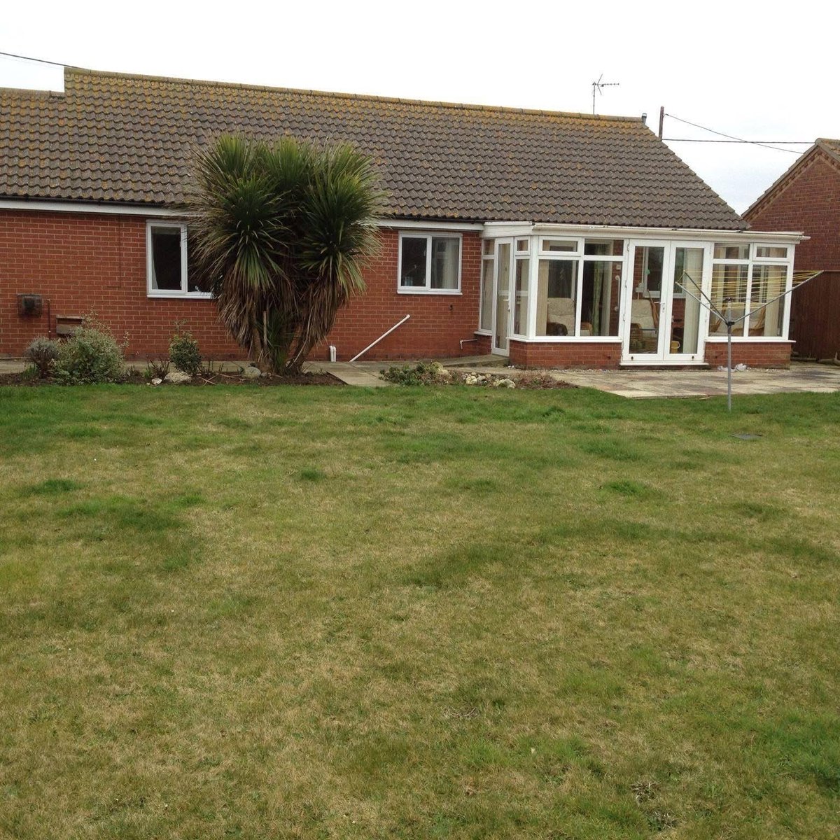guyspurs's tweet photo. Rest-a-while Walcott check us out on facebook. Booking directly.
#bungalowbybeach #holiday #beach https://t.co/Sbpm0xMAqa