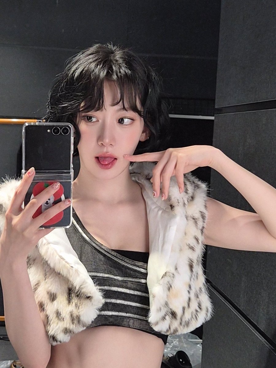 Sakura weverse dm update 

: for spaghetti