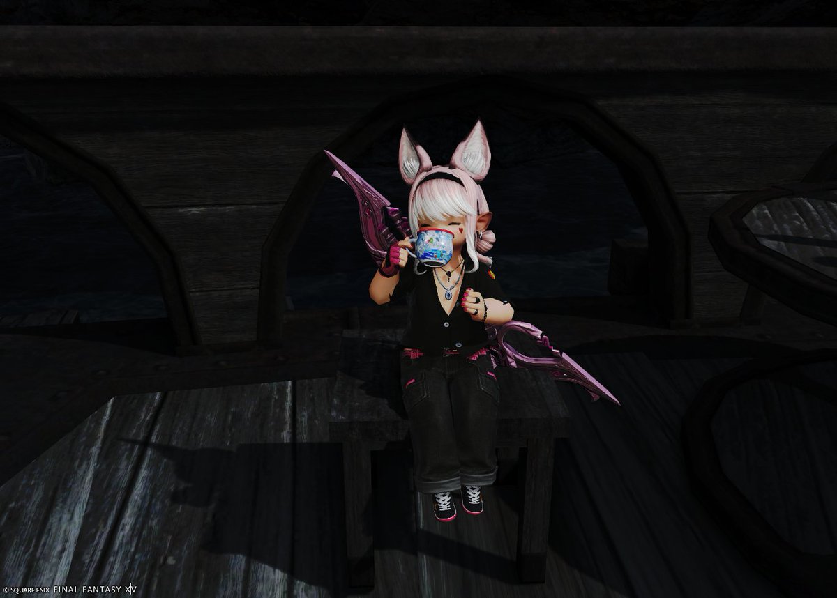 I am satisfied and achieved my goals. I didn't quit something- that's probably my most amazing feat in a long while. I'm finally healthy and strong enough to persevere. And the credit goes to everyone who continued to push me, teach me, and believe in me. Thank you.
❤️ you all.