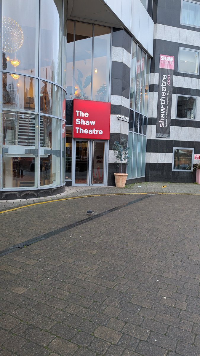 Lorna Asabre tweet media