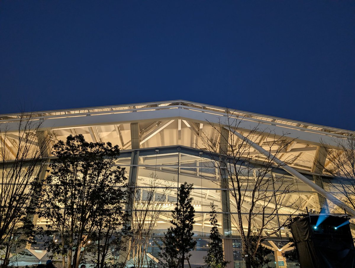 iguana_faceapp's tweet image. こんばんにゅ♥
お昼はお寿司を食べた。粕汁とおまかせ5貫盛りにしたら、イグの好きな牡蠣とあん肝が入ってた😆
#faceapper