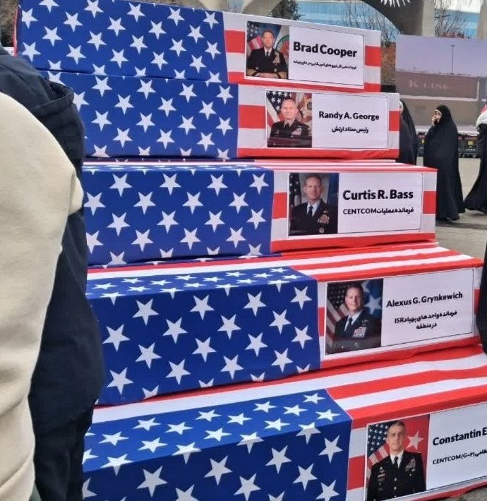 موژی tweet media