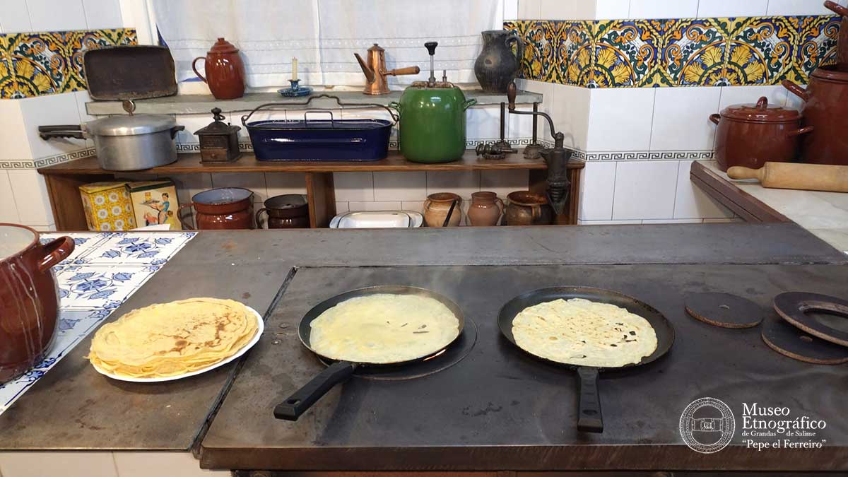 Te explicamos la receta de los “fillolos” este domingo 15 de febrero, de 11:30 a 14:30 horas. Además, ¡puedes probar bien que saben! 😋

👉 museodegrandas.es/fillolos-de-an…
