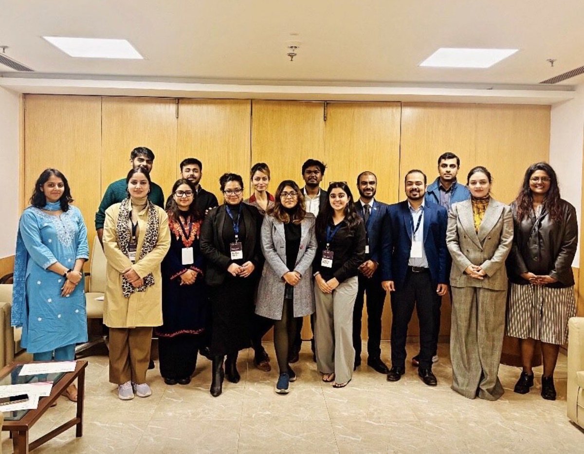 orfonline's tweet photo. With Week 13, we conclude the inaugural #PolicyAgora 2025 - a 13-week intensive, in-person policy course.
As part of their final assignment, the cohort curated a roundtable titled “Sankalp: From ‘Likes’ to Laws - Redefining #GenZ Participation in #PolicyDiscourse.” Students and external #policy specialists came together for a dynamic exchange of #ideas and #perspectives, joined by university students who signed up to attend and participate.
As the event concluded and certificates were awarded to the 10 students of the Policy Agora 2025 cohort, they walked away with invaluable #learnings, #insights, and #skills gained through this immersive journey.
We wish them all the very best for what lies ahead. ✨@esyacentre
