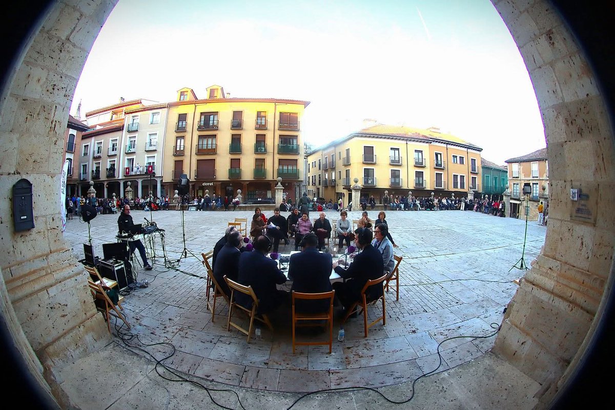 🎙🎺 En la decimoquinta edición de El Pardal volveremos a salir a la calle... 

📷 Fernando Fradejas de Castro