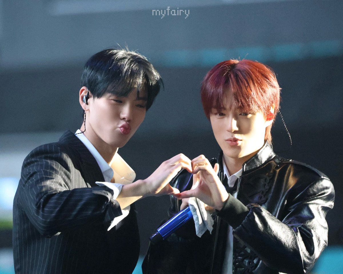 녀쿠미 tweet media