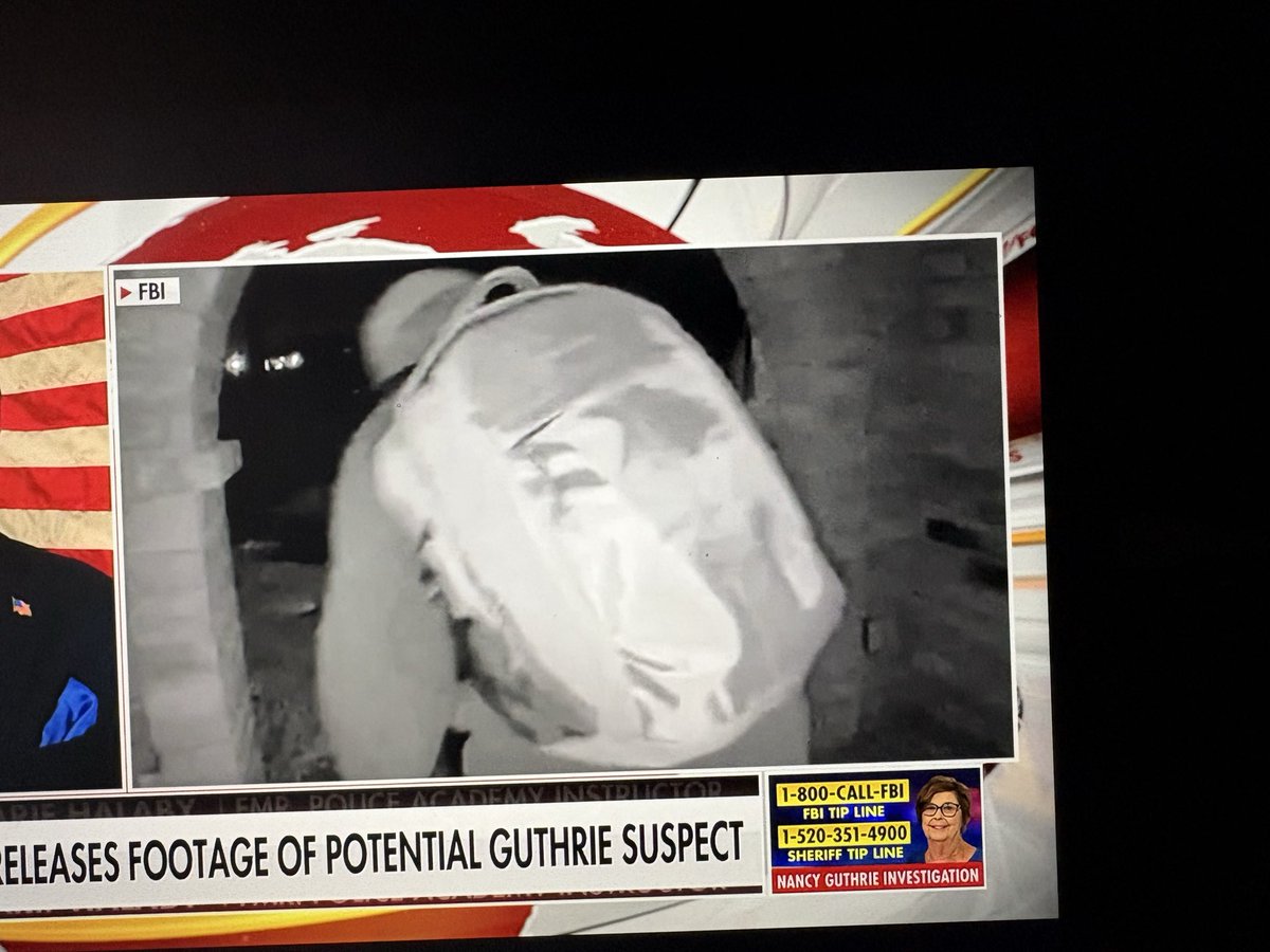 cmhllh2007's tweet photo. @SaltySteno Looks like a man hole hook or hay hook in that back pack on the left side ! https://t.co/oWvgHGPBw0