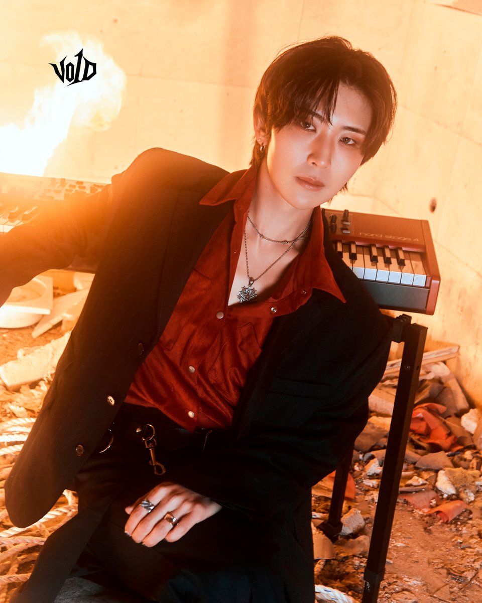 V01D_iX's tweet image. V01D Concept Photo #01

𝗖𝗢𝗠𝗜𝗡𝗚 𝗦𝗢𝗢𝗡

#V01D #보이드
#KEVINPARK #케빈박