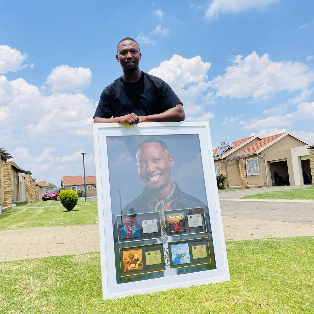 Jazzwrld1's tweet photo. Modimo Ke Star ❤️🙏🏽 https://t.co/8s8QyfsBxl