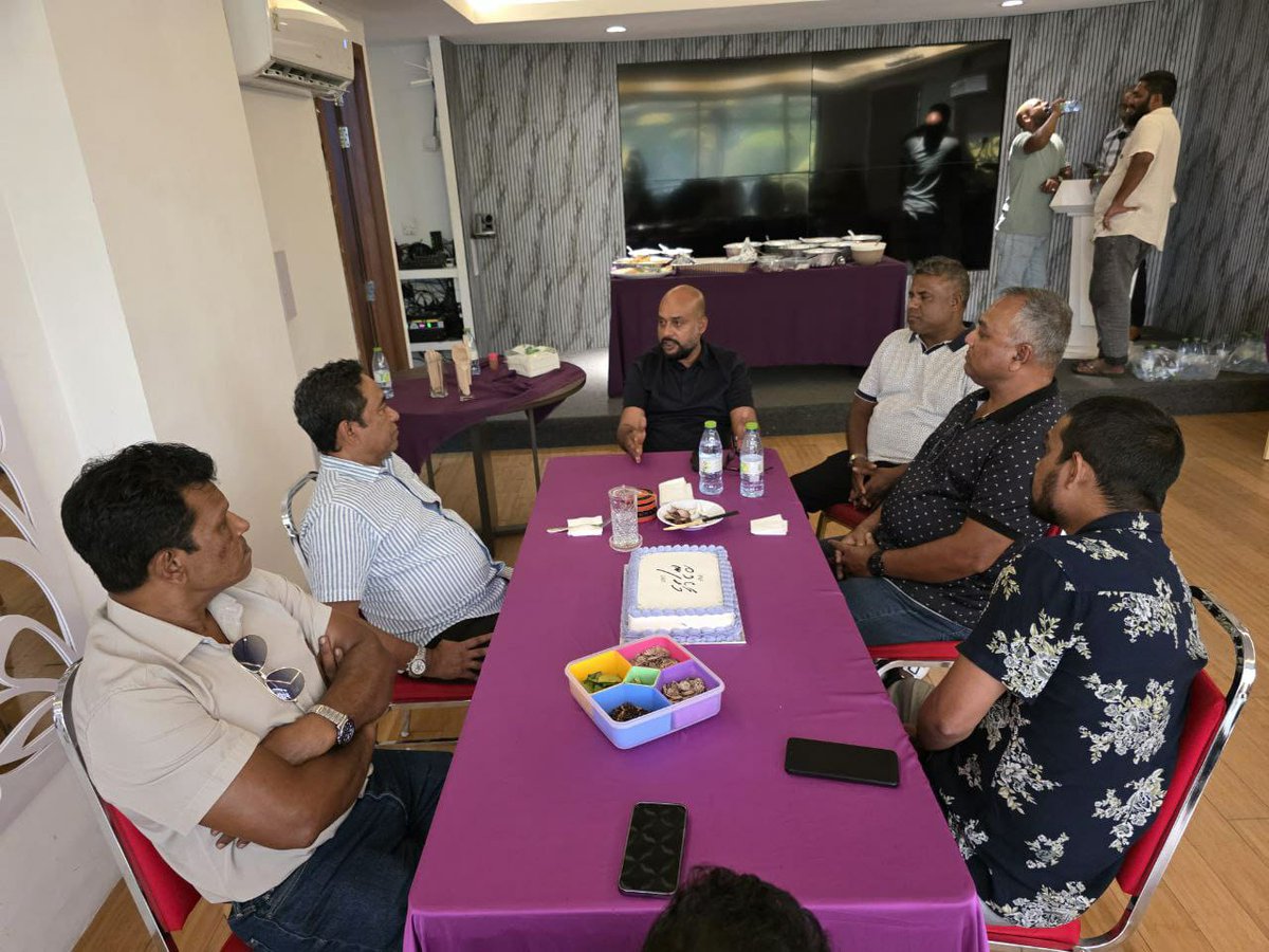 Mohamed Maleeh Jamal tweet media