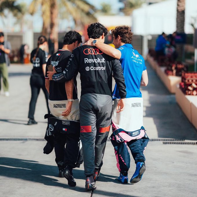 🇲🇽 PÉREZ
🇧🇷 BORTOLETO
🇦🇷 COLAPINTO

UNIÃO LATINO-AMERICANA!