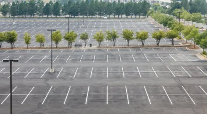 "The bike lane is empty."