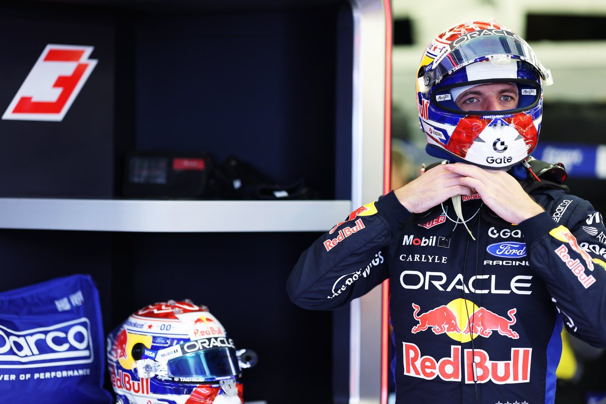JuliSchumaker's tweet photo. 🇧🇭SESIÓN MATUTINA DÍA 1

🚀 Verstappen: P1 cómodo (1m35s433). 
2° Piastri | 3° Russell

🇦🇷 Colapinto: El Alpine tuvo problemas mecánicos, causó bandera roja y quedó último con pocas vueltas.

🔋 Williams: Resucitó con Sainz. Fue el que más giró (77v). https://t.co/pllpXz9J7s