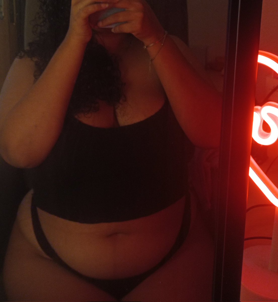 cordeviralata's tweet image. oi gente k k k k k
#pintoawards