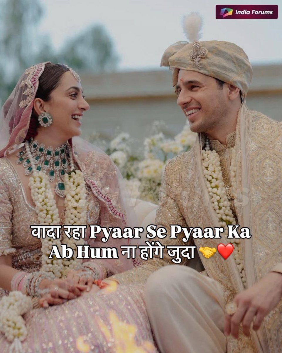 indiaforums's tweet image. Wada raha 🤝 together today, tomorrow, and always. Happy Promise Day. ❤️😍
.
.
.
#PromiseDay #HappyPromiseDay #ValentinesWeek #forevertogether #ValentiesDay #BollywoodCouples #CouplesGoals @vickykaushal09 @aliaa08 @imVkohli @AnushkaSharma @RanveerOfficial @deepikapadukone