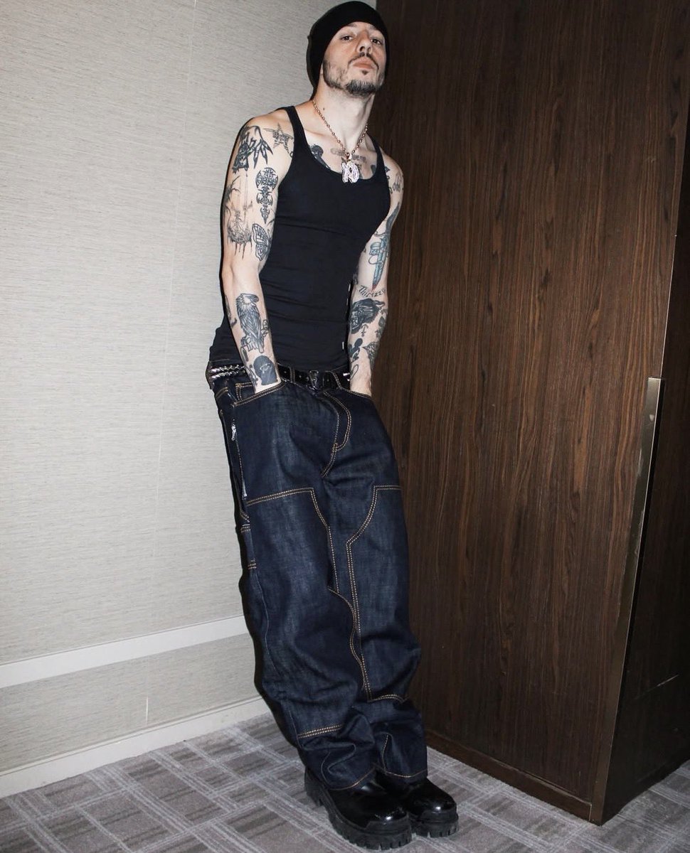 yellowsubmarine tweet media