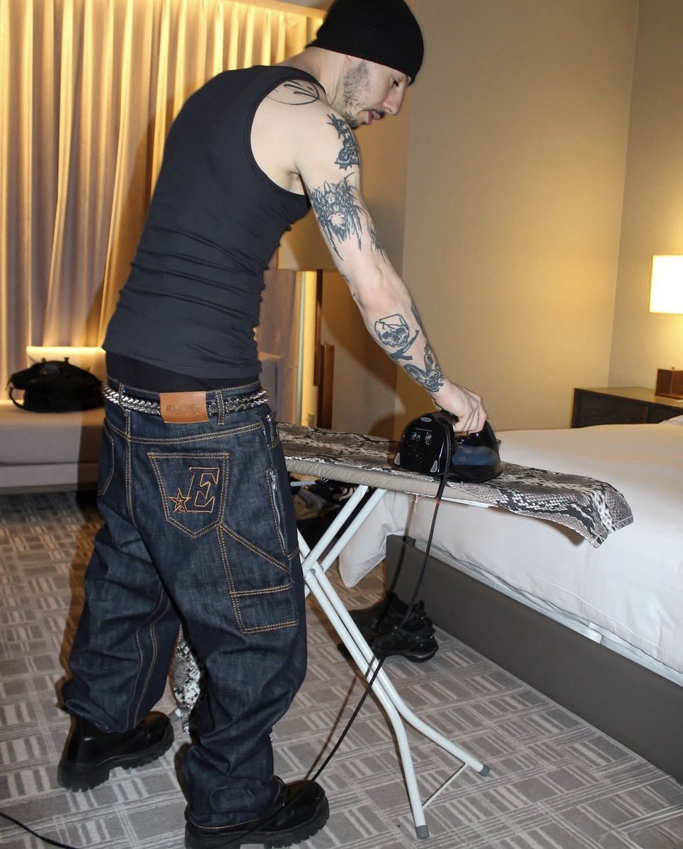 yellowsubmarine tweet media