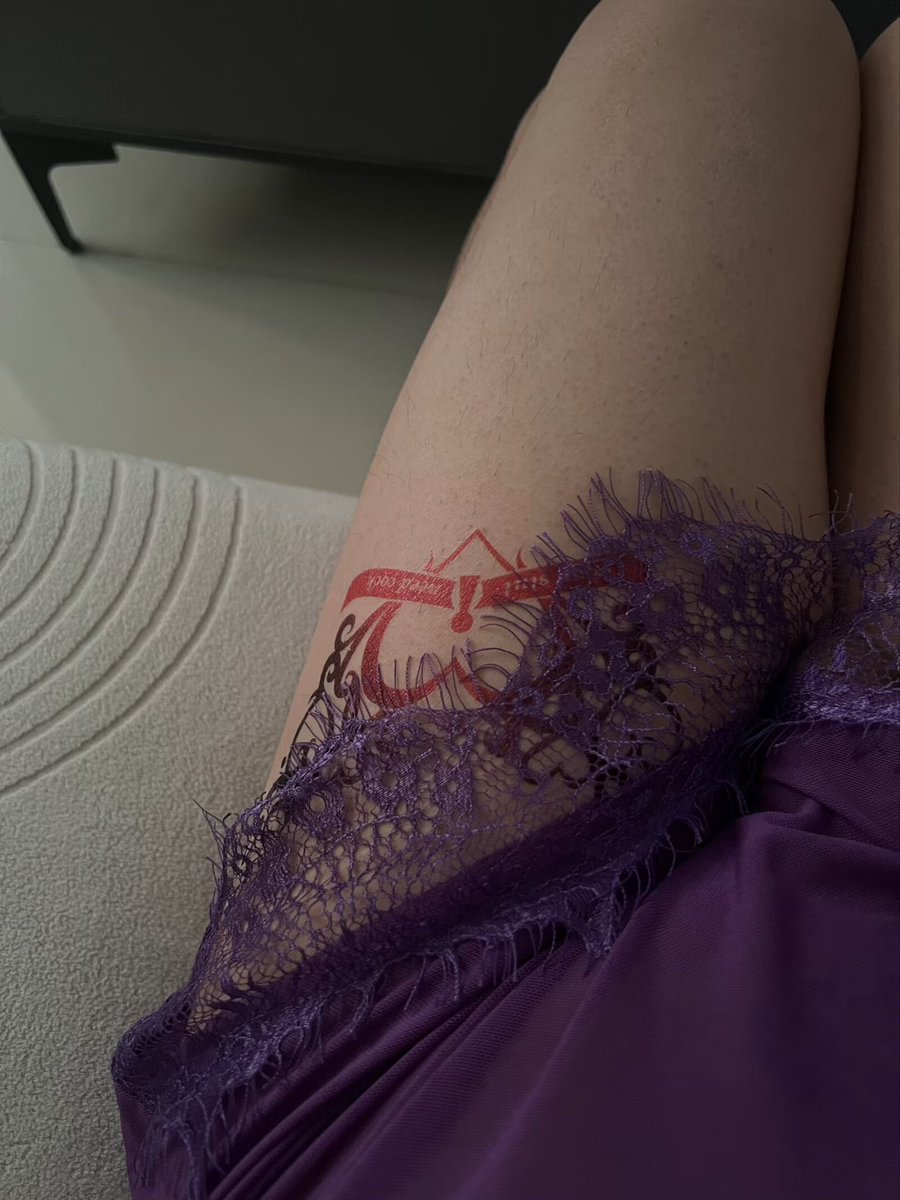 CDM6699lanlan's tweet photo. 紫色确实舒服 https://t.co/aj3D8YOORJ