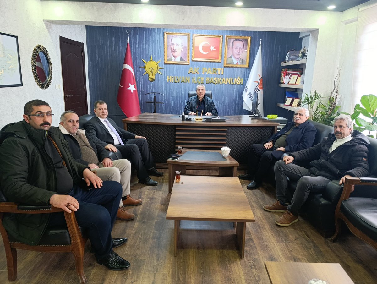 📍 Ziyaret

Kanaat Önderi Abdulkadir Milli, İlçe Başkan Yardımcımız Mehmet Özkan’ı ve kıymetli teşkilatımızı ziyaret ettiler.

Samimi bir ortamda gerçekleşen görüşmede ilçemize dair istişarelerde bulunulup karşılıklı fikir alışverişi yapıldı. Nazik ziyaretlerinden dolayı