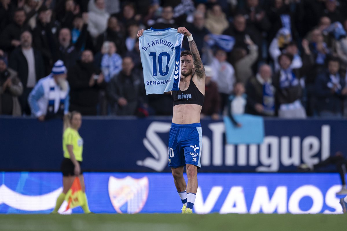 ⁉️ Debate #FrecuenciaMalaguista | ¿Es Larrubia actualmente el mejor jugador de la categoría?  

👉 Danos tu opinión y te leeremos en directo desde el 103.7 FM 📻 y sportdirectradio.es