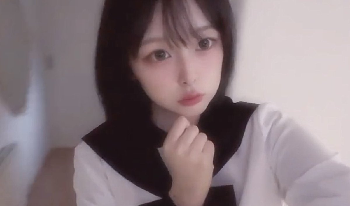 ⌯'˟'⌯ tweet media