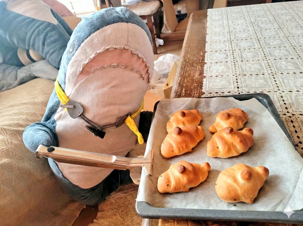 IKEAのサメ用アカ@ワタザメ tweet media