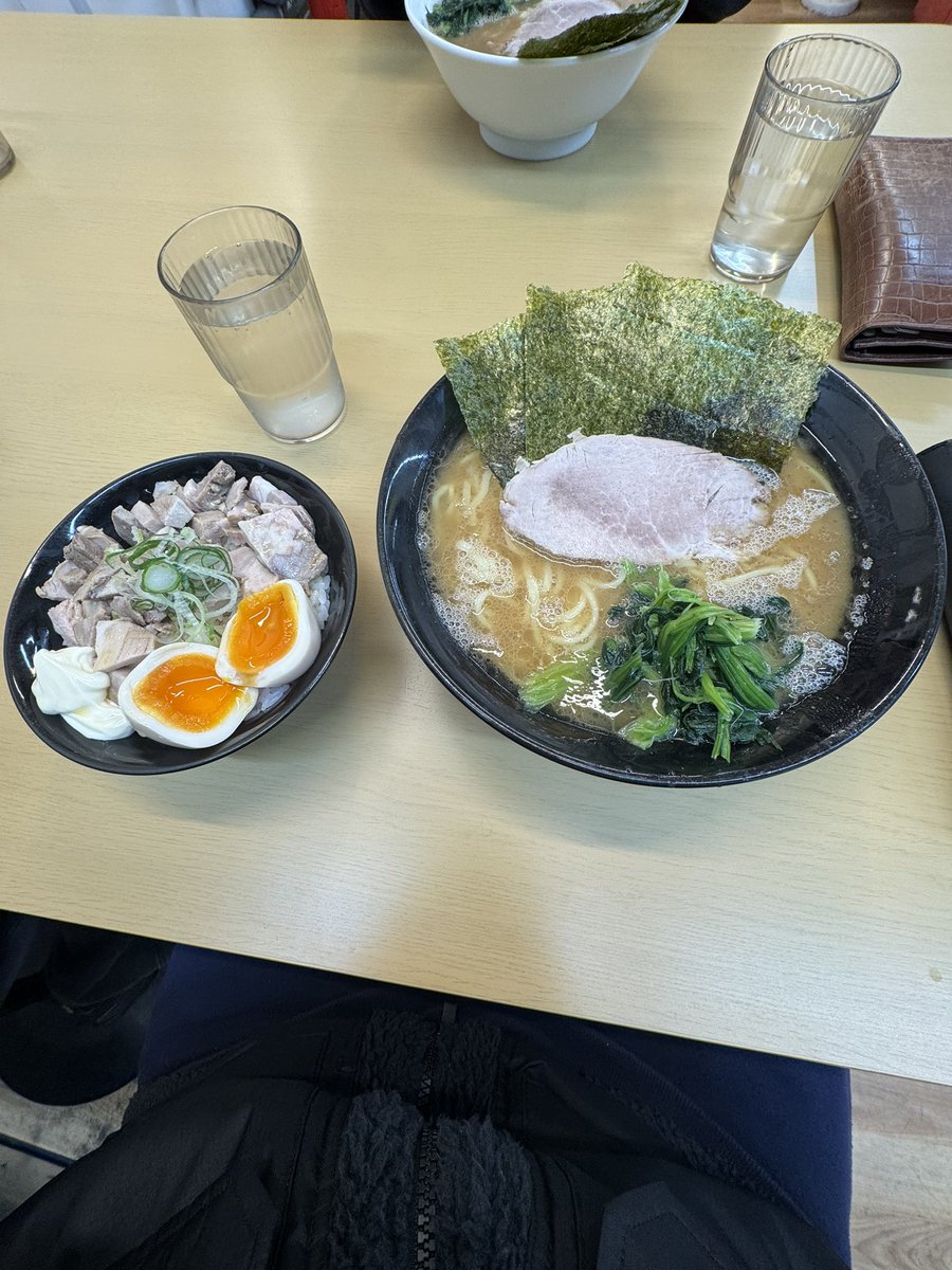 ゆうと tweet media