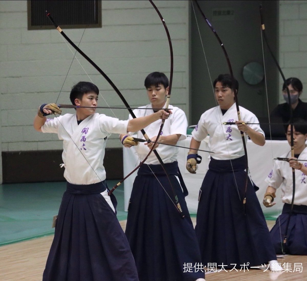 Kandai_kyudo's tweet photo. 関西大学体育会弓道部現役生のブログを更新しました。

週間ブログ〜ホンモノとリスペクト〜

https://t.co/8hlzHZqNiw https://t.co/Jgamu1CVY1