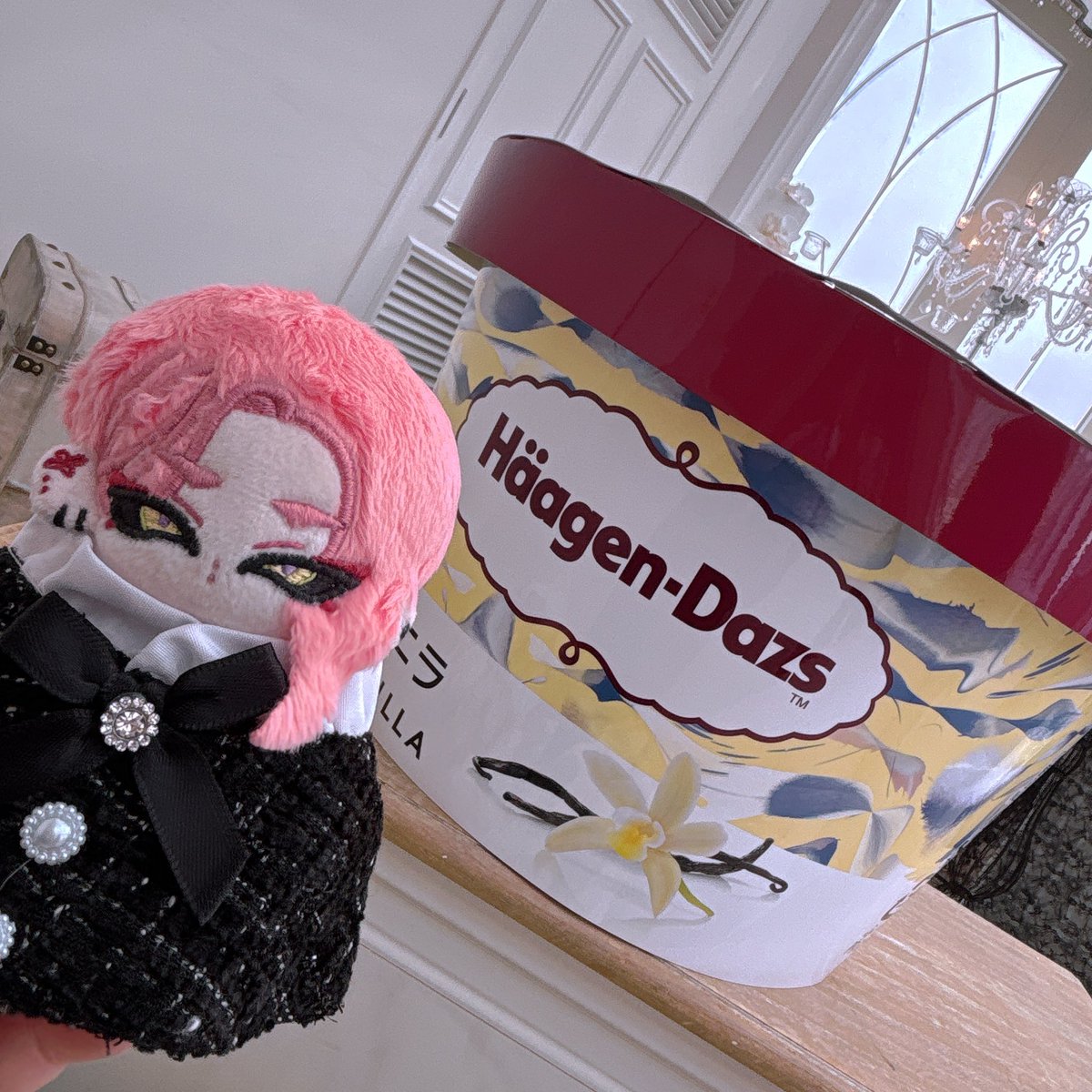 yoccolasan's tweet photo. 画像のぬいを落としてしまい探しております。
詳しいことは引用にて。引用ポストのRTにご協力ください🥲
こちらは星ヶ丘迎賓館のアフタヌーンティを楽しむ姿です🥲
#ぬいぐるみ
#落とし物
#探してます
#岡崎市
#東岡崎 https://t.co/JtLFcRt1PG