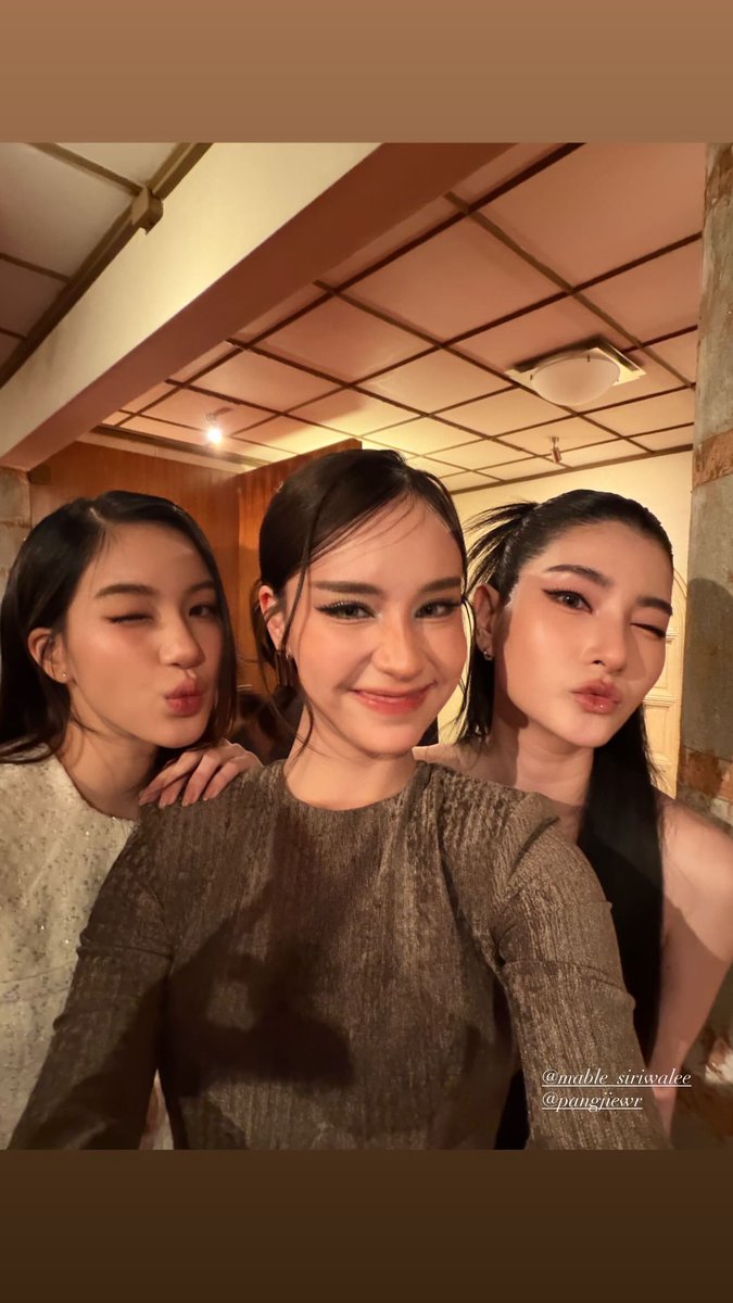 JaynaOfficialTH's tweet photo. วอนผู้จัดช่วยสานฝันหนุหน่อยได้มั้ยคะ? 🐵💕

JAYNA ATTENDS MILIN SS26  
#MilinFashionShowxJayna

       แป้งจี่                     เจน่า                    เมเบิ้ล https://t.co/CbbG9Ex7Xh
